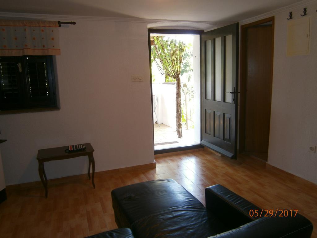 Holiday Home Loznati Đảo Đảo Cres Ngoại thất bức ảnh